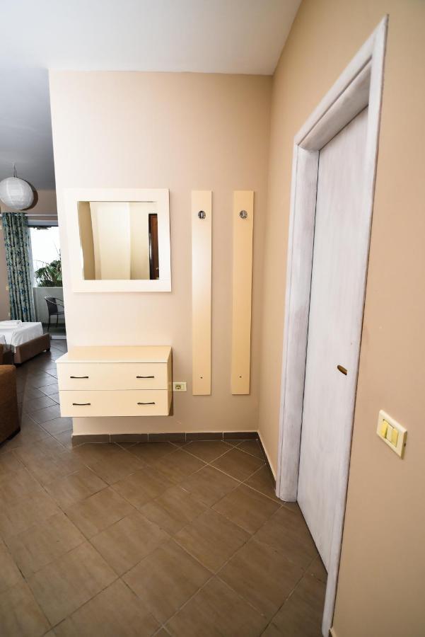 Seaview Apartment Vlorë Εξωτερικό φωτογραφία